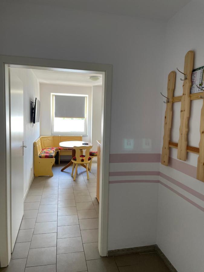 Twt Motel Triptis Eksteriør bilde