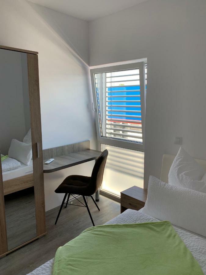 Twt Motel Triptis Eksteriør bilde