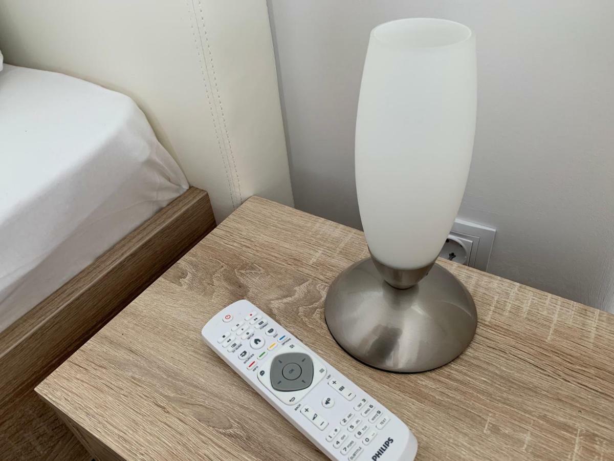Twt Motel Triptis Eksteriør bilde